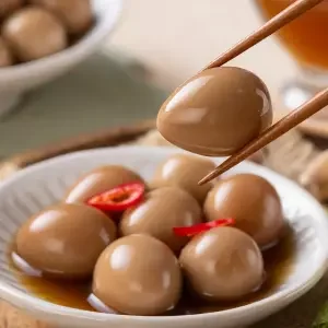 탱글탱글 메추리알 장조림