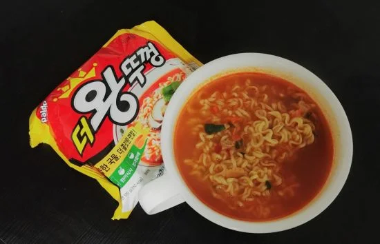 팔도더왕뚜껑